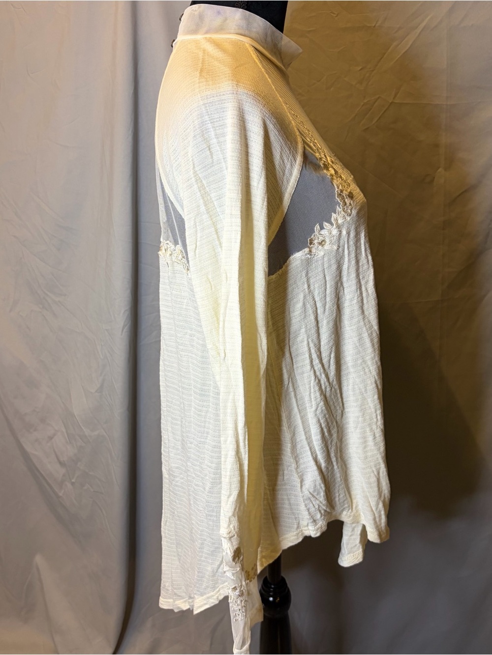 Free People Cream Lace-Back Long Sleeve Tee - Picture 7 of 12